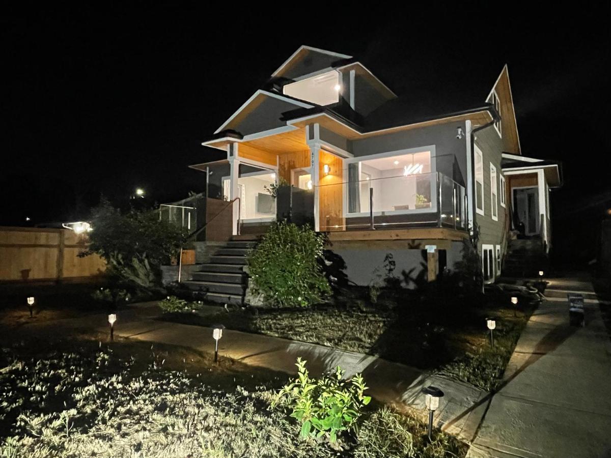 Green Lake 1St Line Home B With Central Air Conditioners Seattle Exterior photo